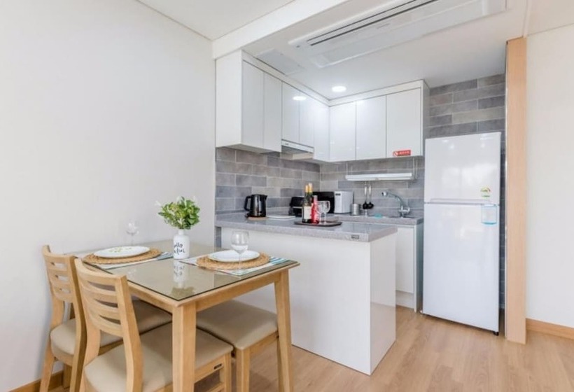 Pensão Taean Ocean Terrace Pool Villa