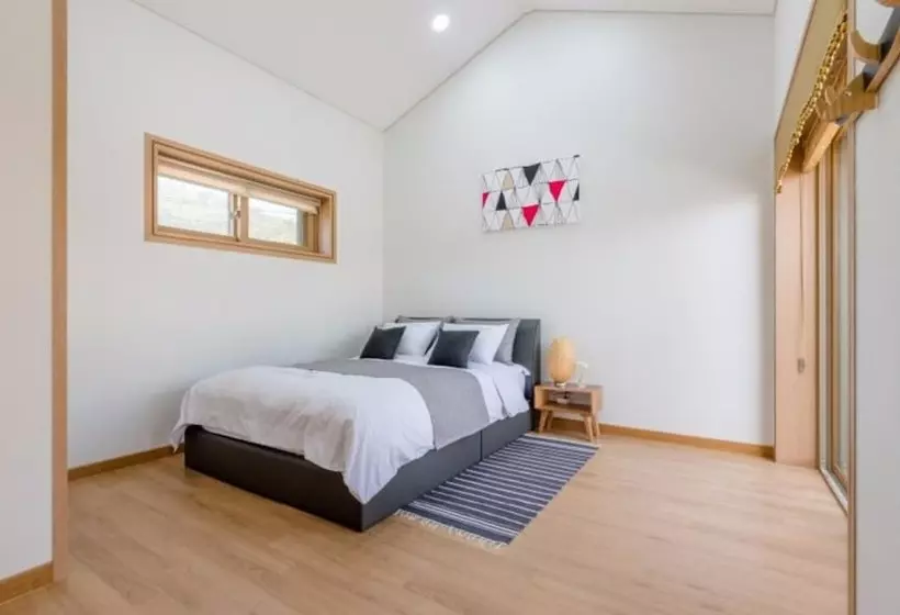 ペンション Taean Ocean Terrace Pool Villa