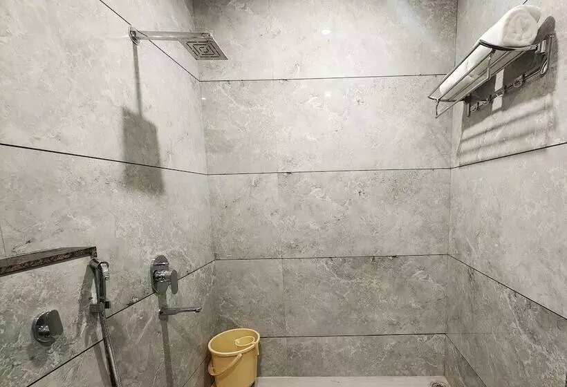 Radha Residency By Shrigo Hotels