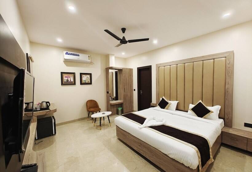 Radha Residency By Shrigo Hotels
