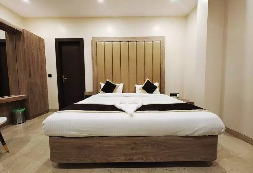 Radha Residency By Shrigo Hotels