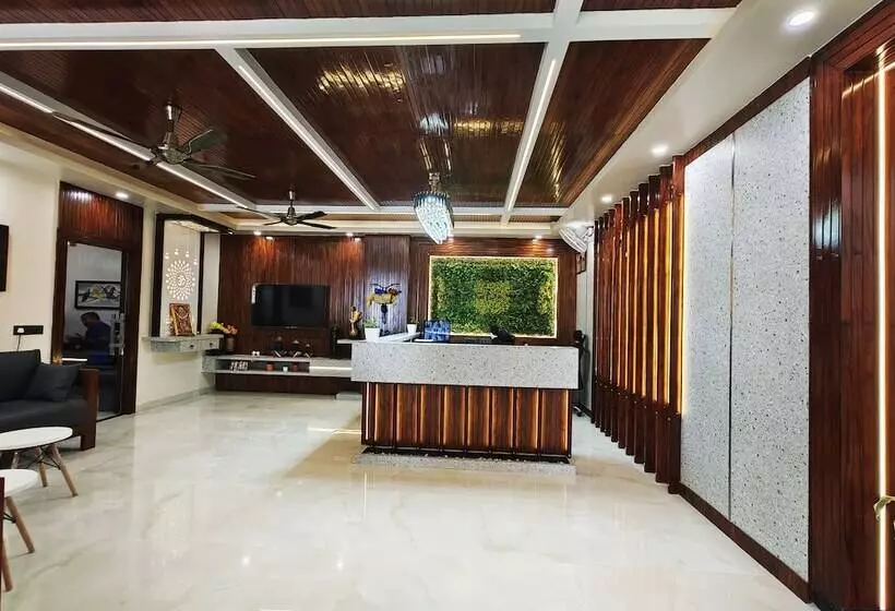 Radha Residency By Shrigo Hotels