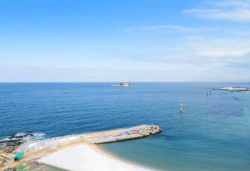 Goseong Badasga Per Osyeonbyu Pension