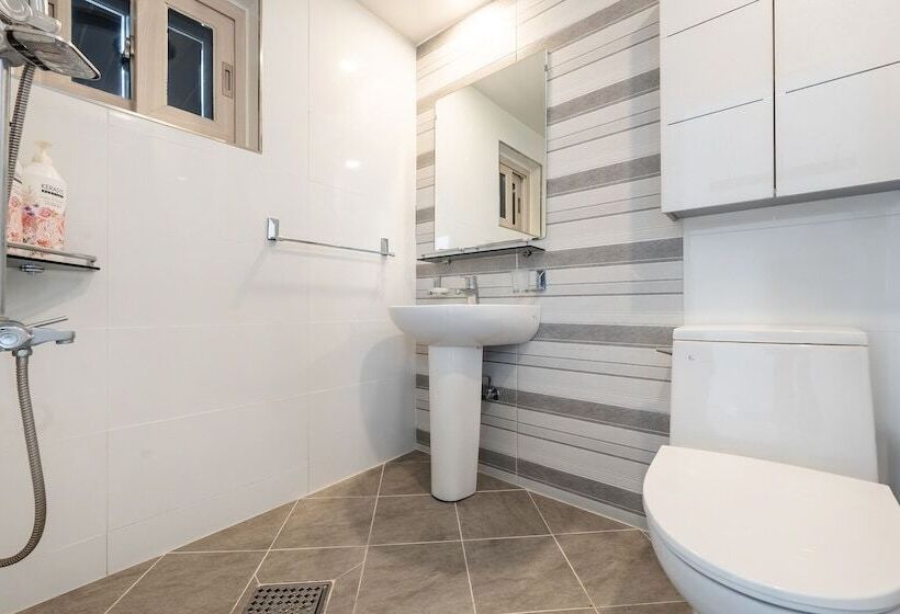 Goseong Badasga Per Osyeonbyu Pension