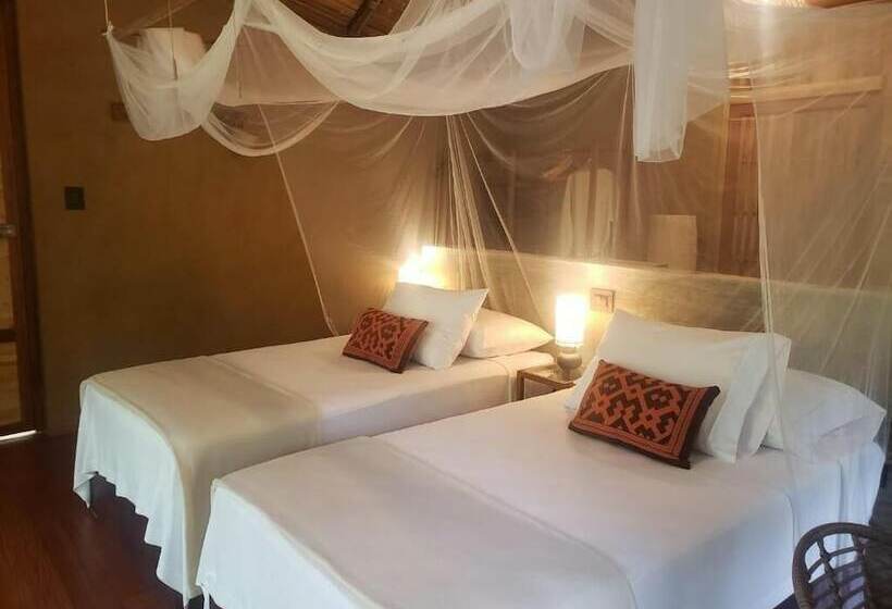 فندق Bosque Guardian Lodge