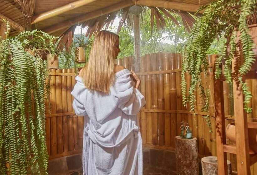 فندق Bosque Guardian Lodge