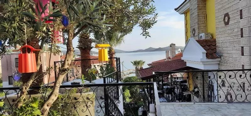 Hotelli Cunda Villa Anka