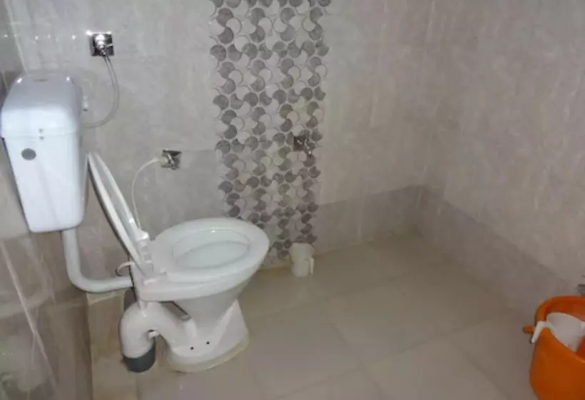 Hotelli Goroomgo Chandni Jabalpur