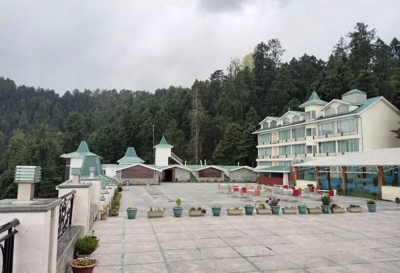 ホテル Goroomgo Hill Top Courtyard Shimla