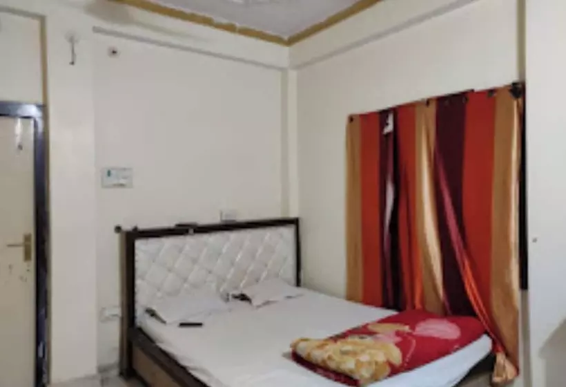 ホテル Goroomgo Siddhartha Inn Dehri