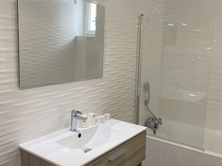 ホテル Hôtel L Alsace