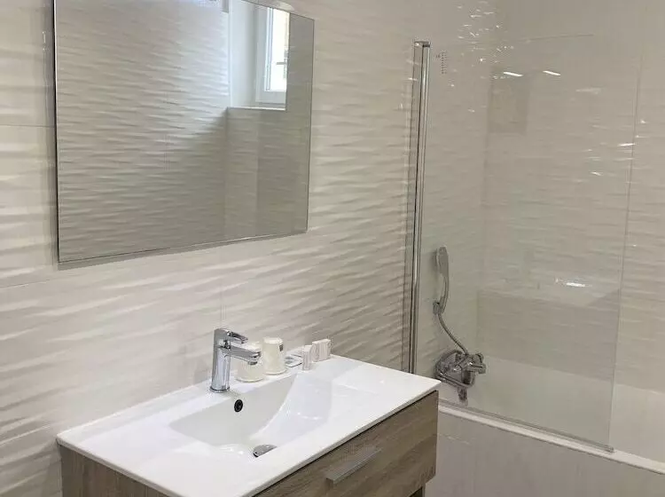 ホテル Hôtel L Alsace