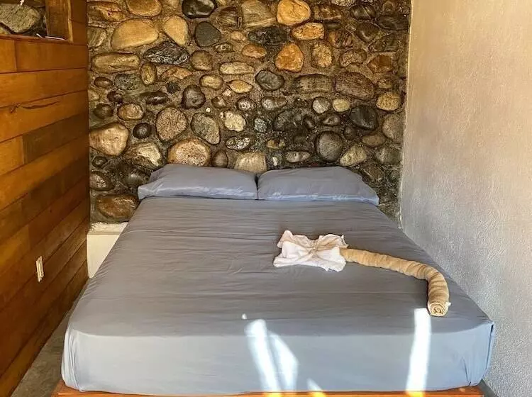 Hotelli Mixtli Ecohouse