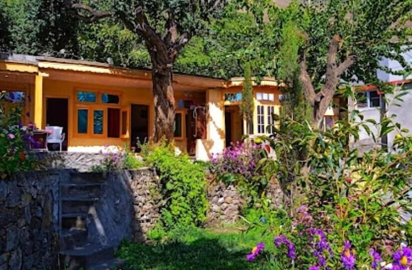 هتل Mountain Refuge Guest House