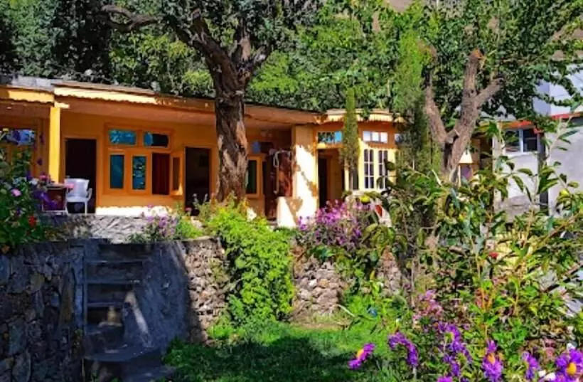 هتل Mountain Refuge Guest House