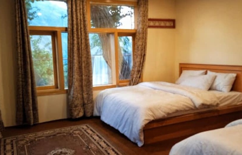 هتل Mountain Refuge Guest House