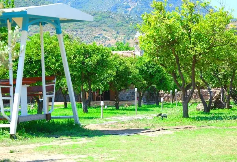 Hotelli Pia Datca Bungalow