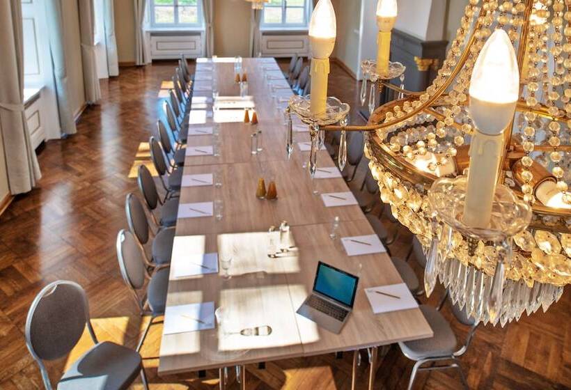 ホテル Schloss Rattey