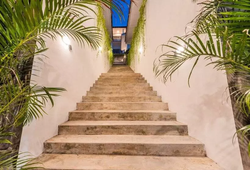 ホテル Sea La Vie Resort Nusa Penida