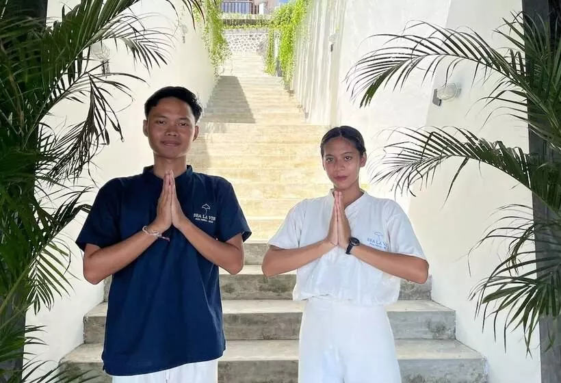 ホテル Sea La Vie Resort Nusa Penida