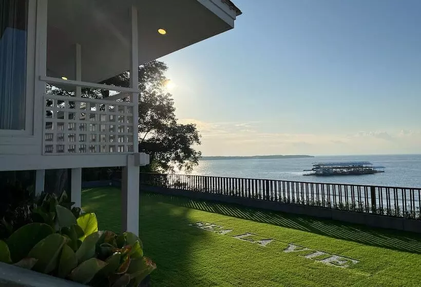 ホテル Sea La Vie Resort Nusa Penida