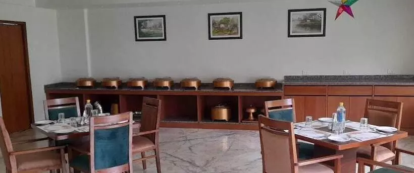 Hotelli The Lalita Grand