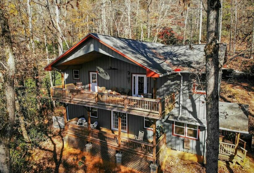 La Casa Del Amour In Sapphire