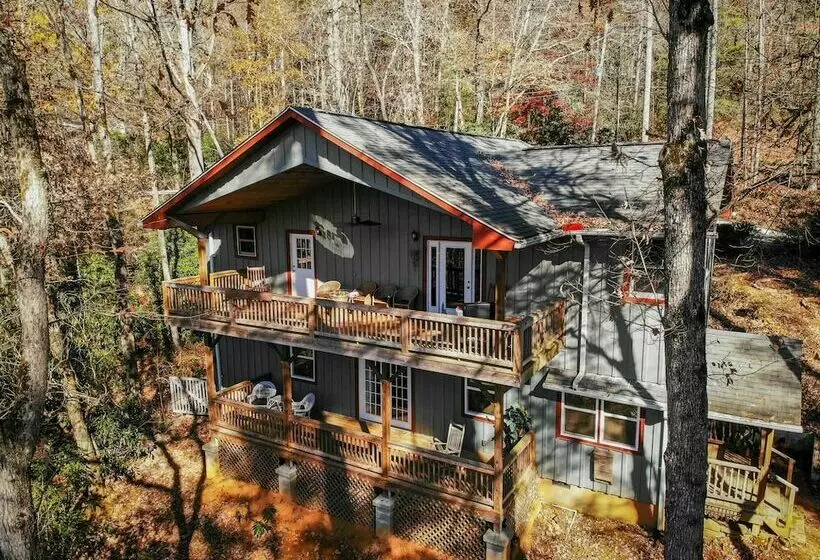 La Casa Del Amour In Sapphire