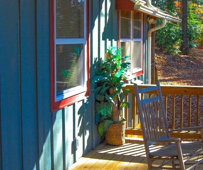 La Casa Del Amour In Sapphire