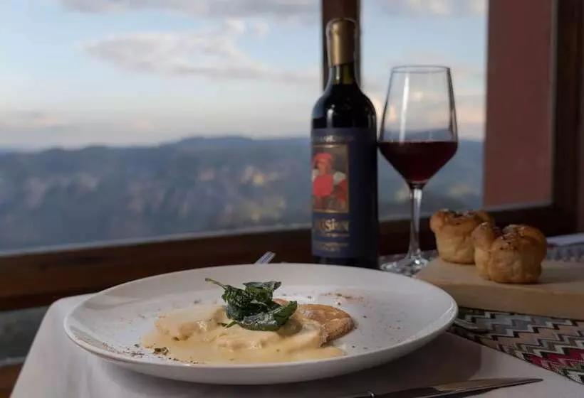 Mirador Essential By Balderrama Hotel Collection