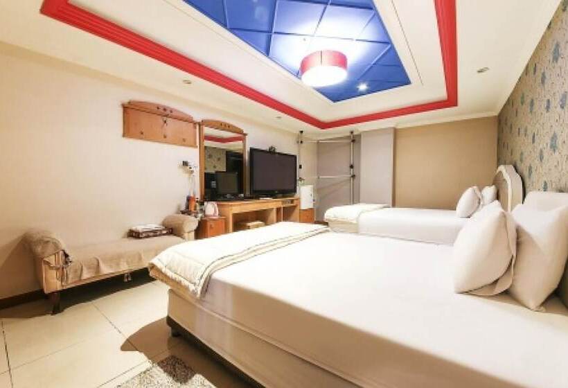 Motel Changwon Jungang Dong Renaissance