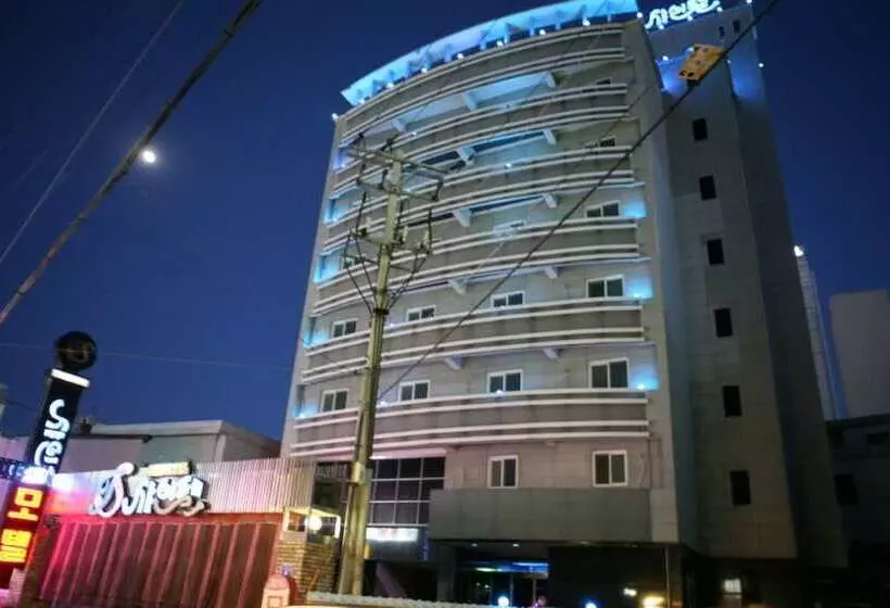 مُتل Gangneung Shintel