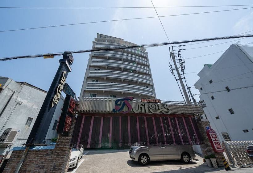 Motel Gangneung Shintel