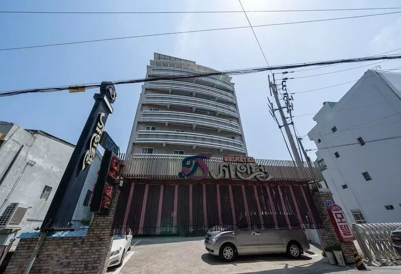 مُتل Gangneung Shintel