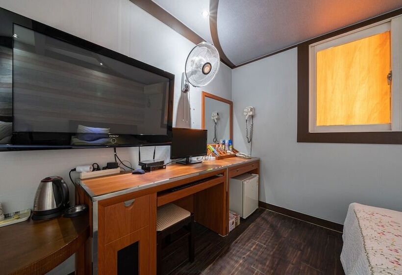 Motel Gangneung Shintel