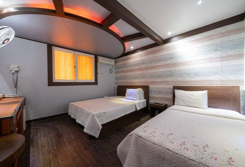 Motel Gangneung Shintel