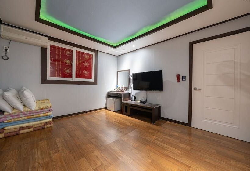 Motel Gangneung Shintel