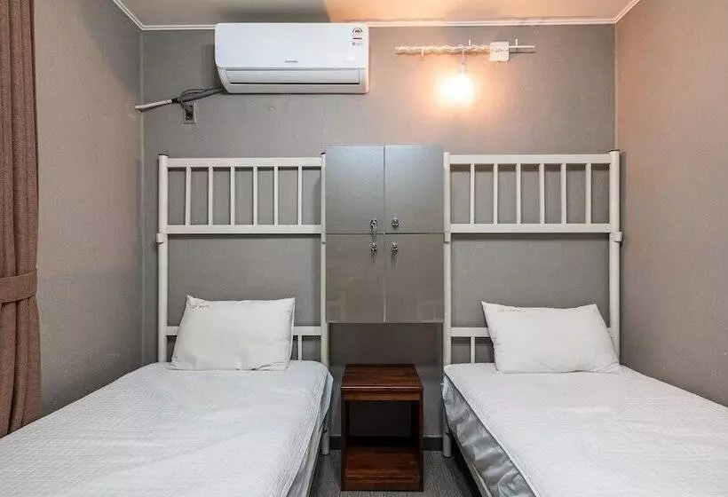 مُتل Jinju Cozy