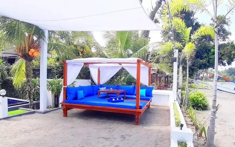 ペンション Beach Club Lombok By Bale Solah