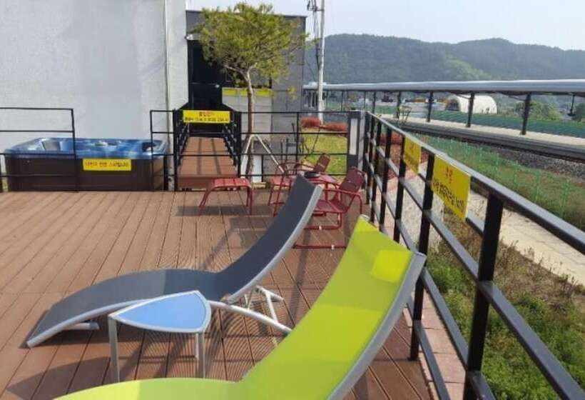 Pohang Plan 128 Pool Villa Pension