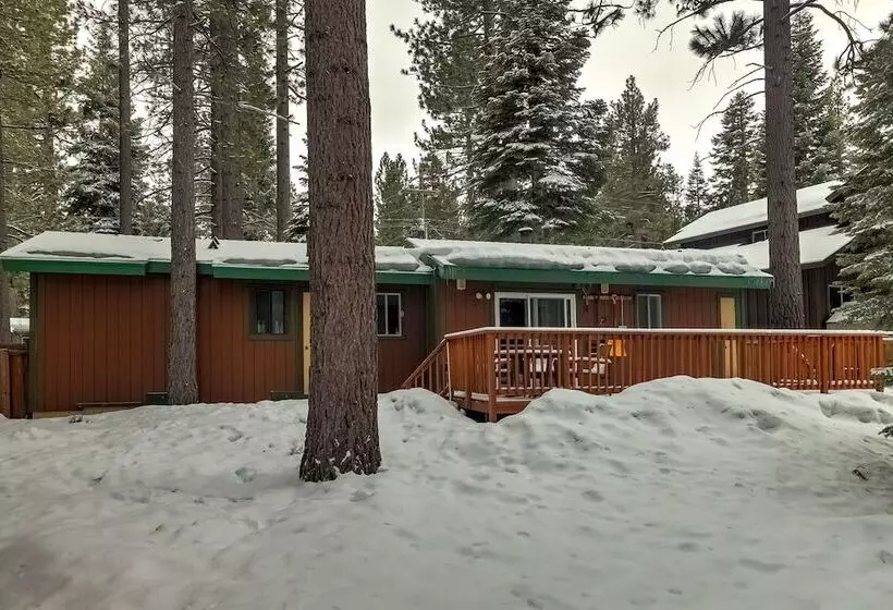 Whispering Pines Cabin   Family And Pet Friendly Abode