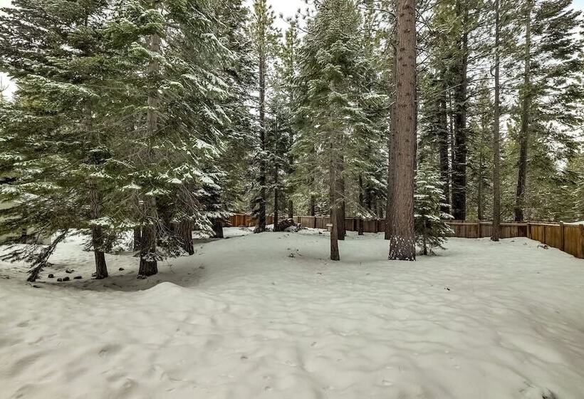 Whispering Pines Cabin   Family And Pet Friendly Abode