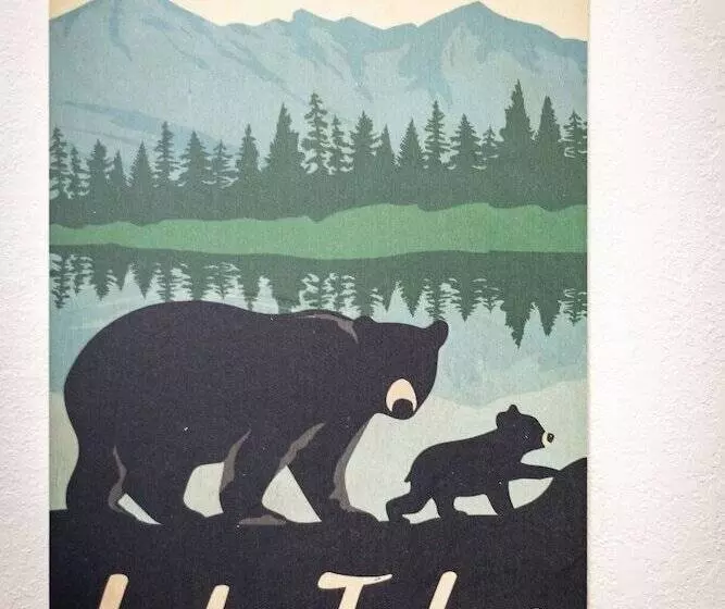 Whispering Pines Cabin   Family And Pet Friendly Abode