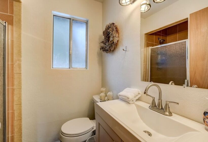 Whispering Pines Cabin   Family And Pet Friendly Abode