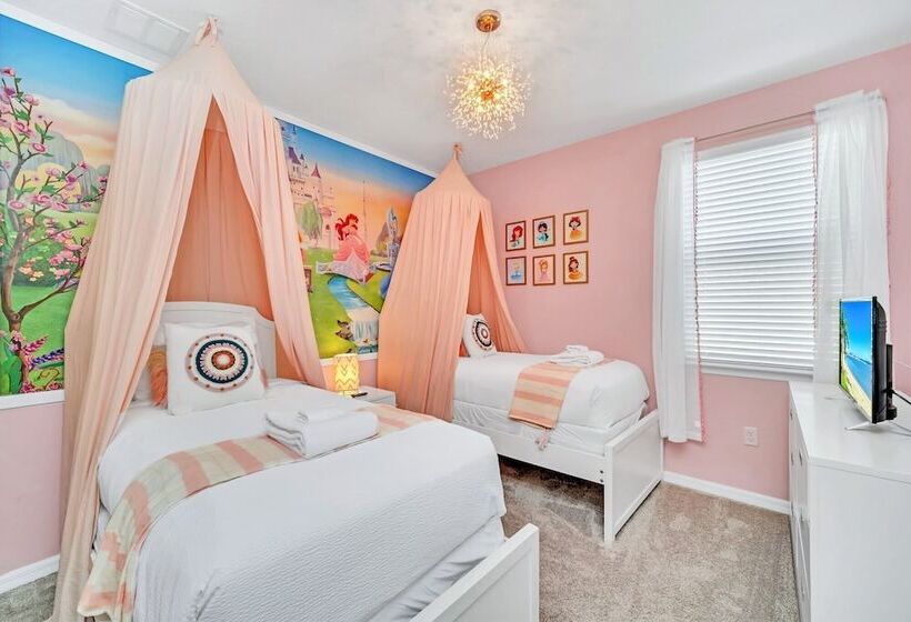 Amazing Game Room, Harry Potter, Mickey & Princess Room. All New Decor! #7sl1621