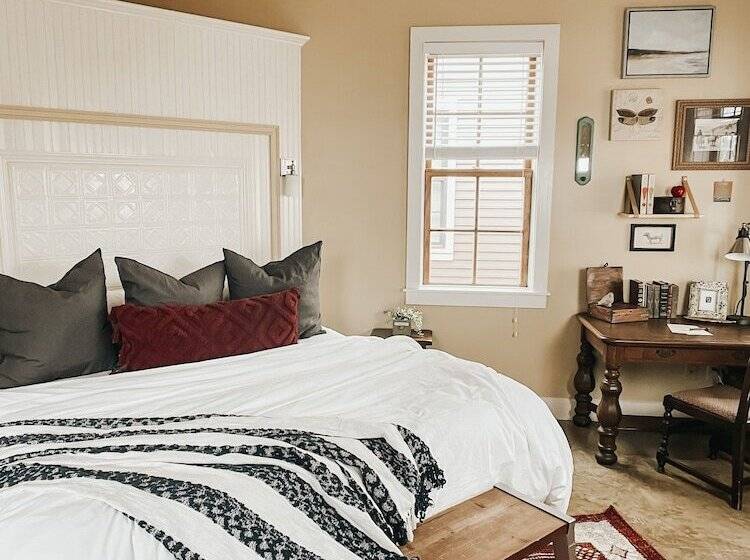 住宿加早餐  Hill Country Herb Garden