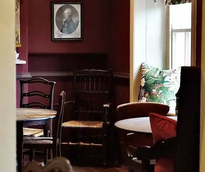 ベッドアンドブレックファースト The Derby Arms Witherslack