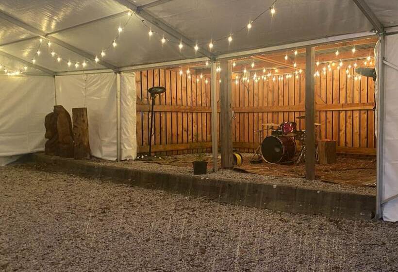 住宿加早餐  The Derby Arms Witherslack