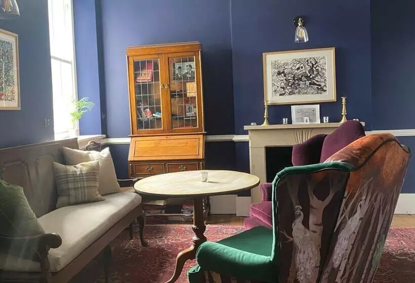 ベッドアンドブレックファースト The Derby Arms Witherslack