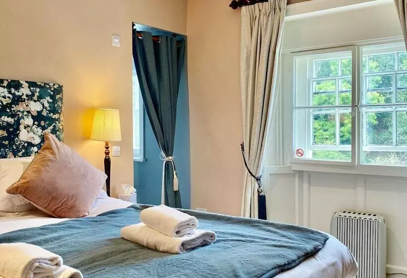 ベッドアンドブレックファースト The Derby Arms Witherslack